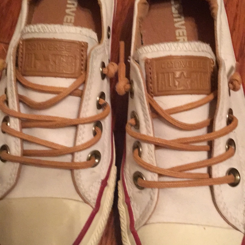 Shoes - Picture 4 of 4